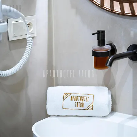 Cactus 57 Jacuzzi Apartman 4*