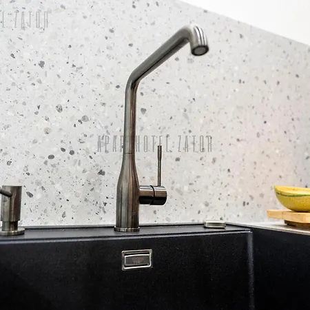 Cactus 57 Jacuzzi Apartman 4*